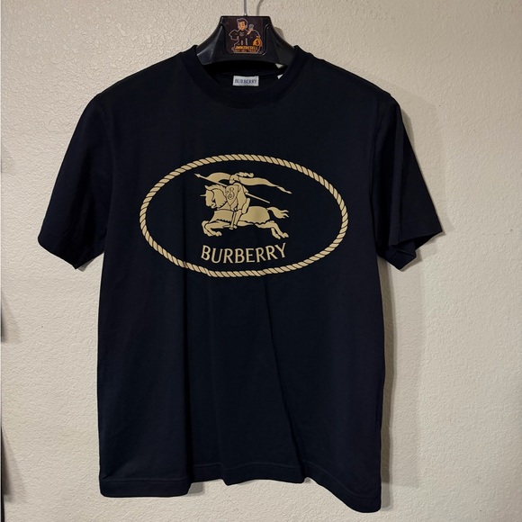 Burberry Tshirt New Season